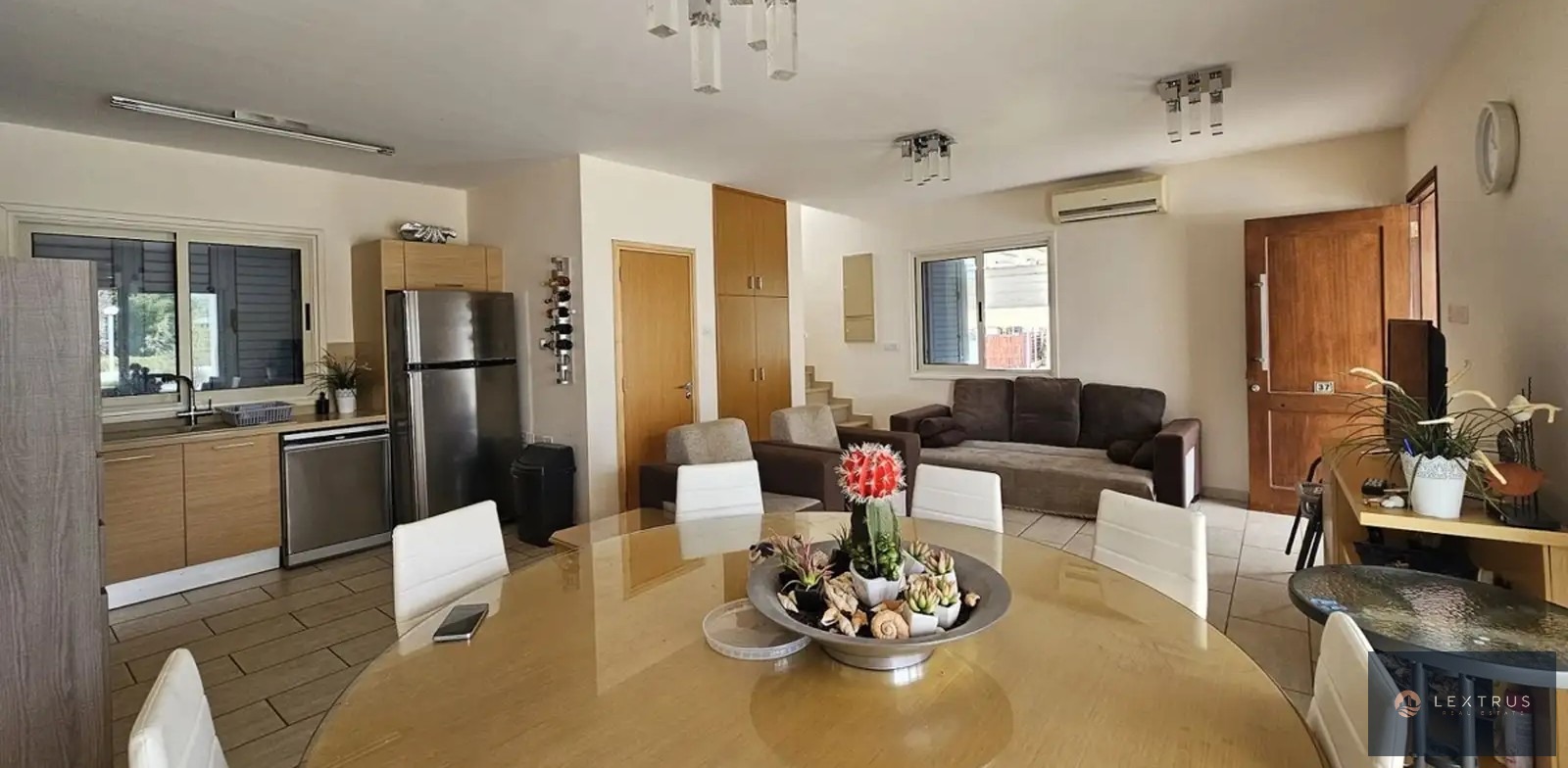 3 Bedroom House with Pool in Perivolia,larnaca Fully Furnished — property for rent in Perivolia, Larnaca, Cyprus