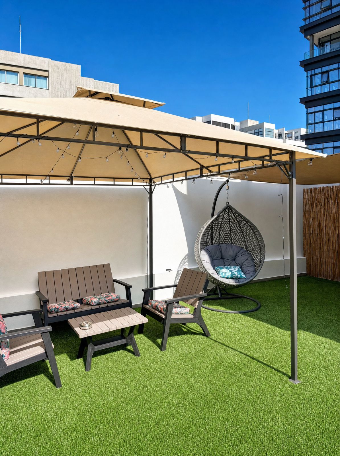2-Bedroom Apartment with Large Private Garden in Agios Nikolaos — for rent in Limassol - Agios Nicolaos, Limassol, Cyprus