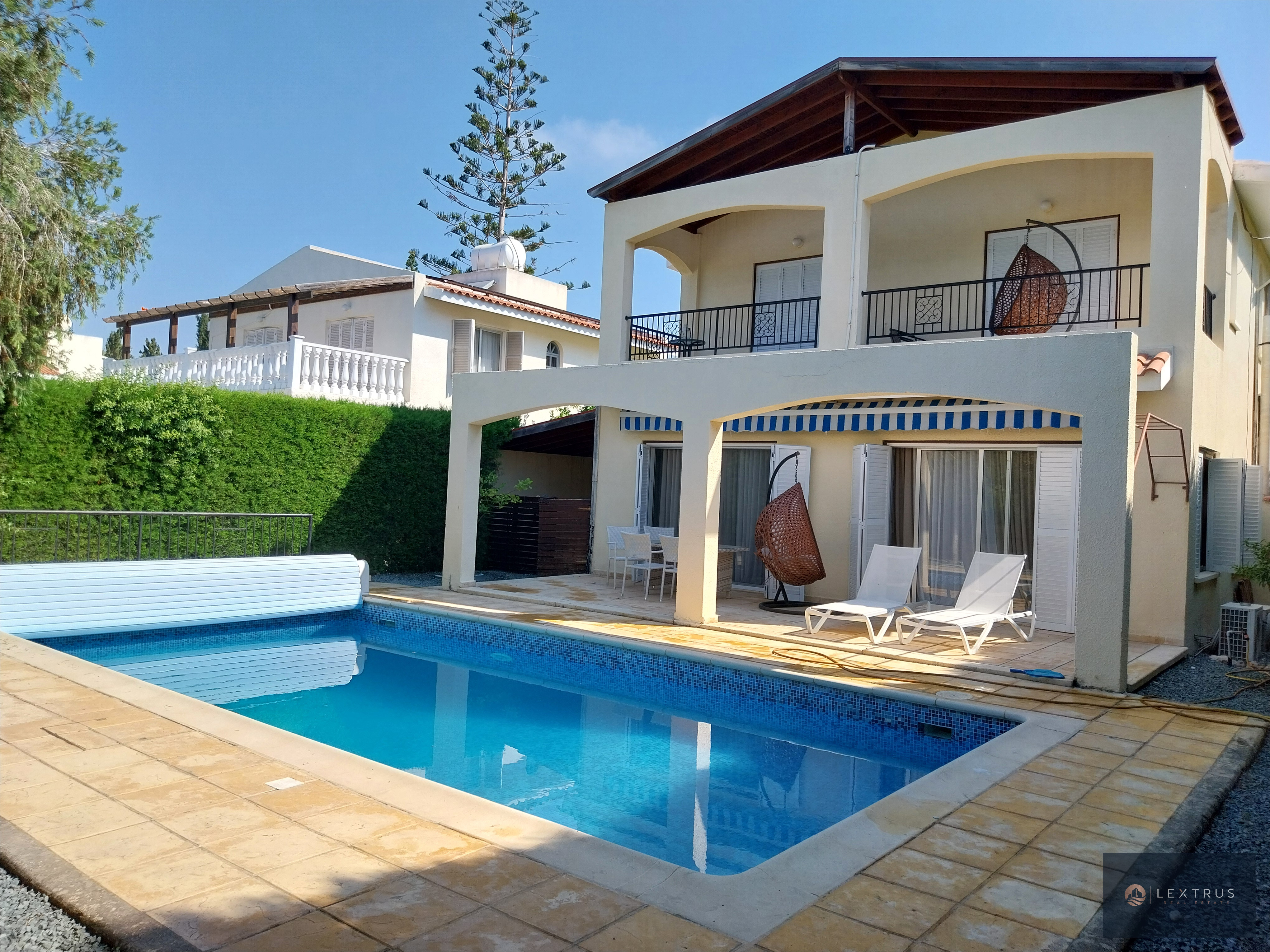 3-Bedroom Sea View Villa with Pool in Coral Bay — for rent in Pegeia, Paphos, Cyprus