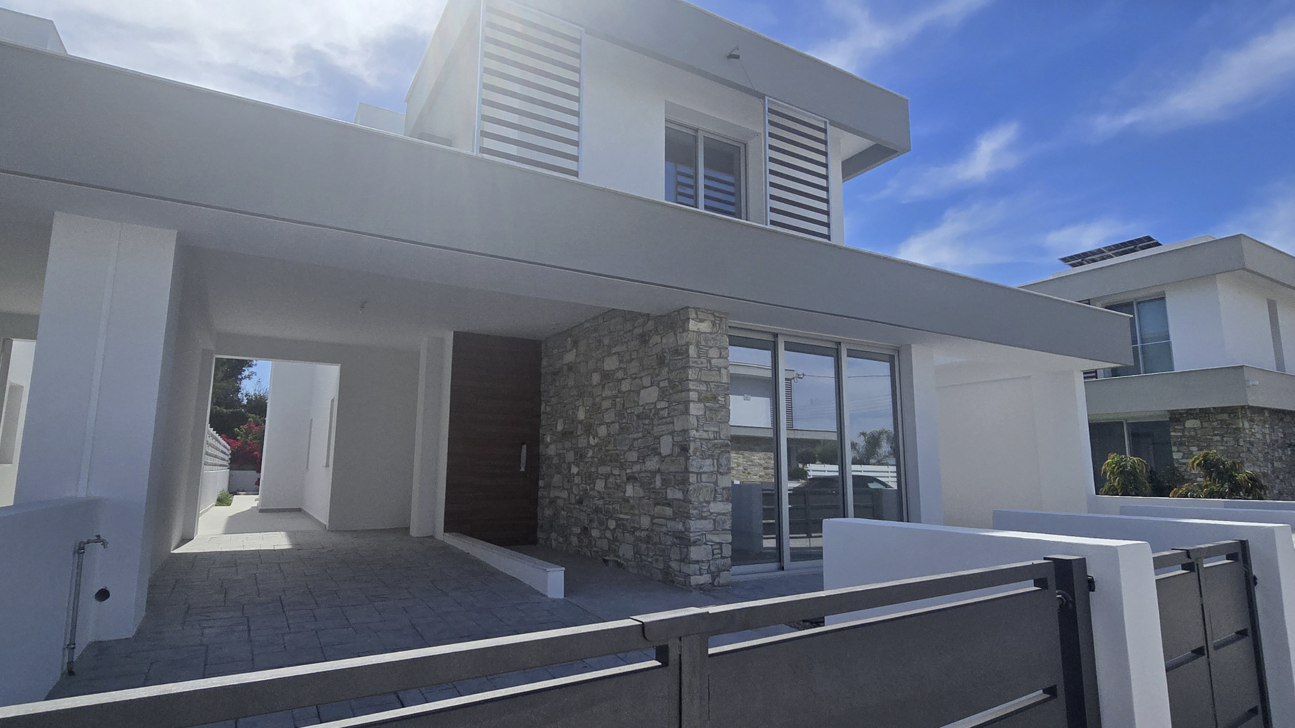 4 Bedroom Modern Four-Bedroom Villa with Private Pool – Pyla, Larnaca — 160 m²