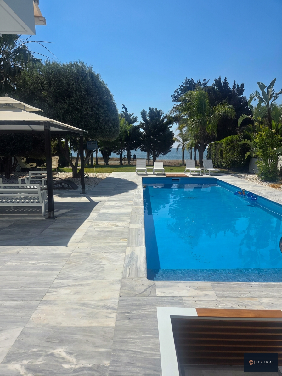 Luxury Seafront Villa in Pervolia, Larnaca