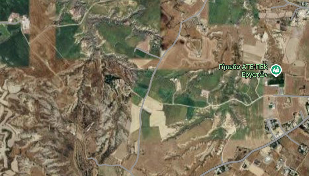 Field in Nicosia — 9399 m²