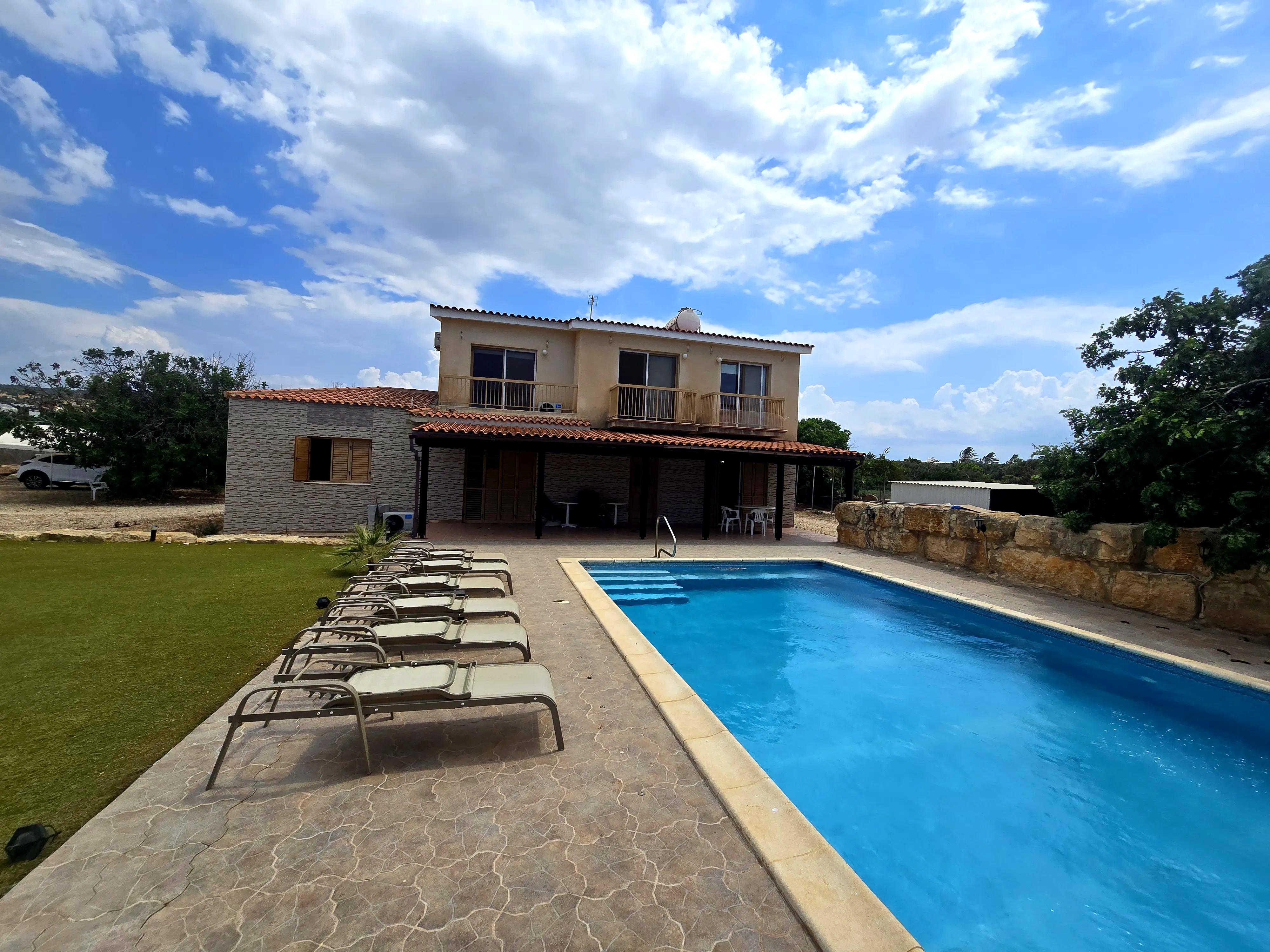 4-Bedroom Villa – Saint George, Pegeia, Paphos — for rent in Pegeia, Paphos, Cyprus