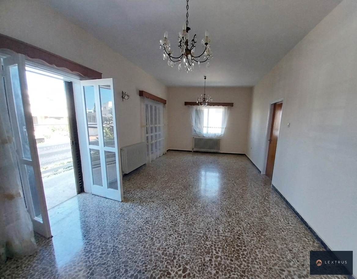 200m² 3 Bedroom Duplex Apartment in the City Center, with Roof Top and Sea View — for rent in Paphos - Agios Theodoros, Paphos, Cyprus