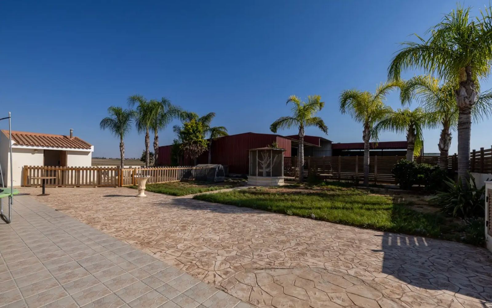5-bedroom Villa in Kiti, Larnaca