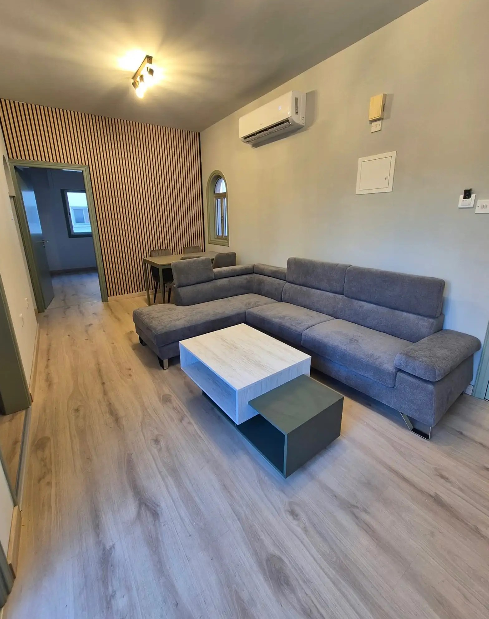 Beautifully Renovated 2 Bedroom Apartment — for rent in Larnaka - Makenzy, Larnaca, Cyprus