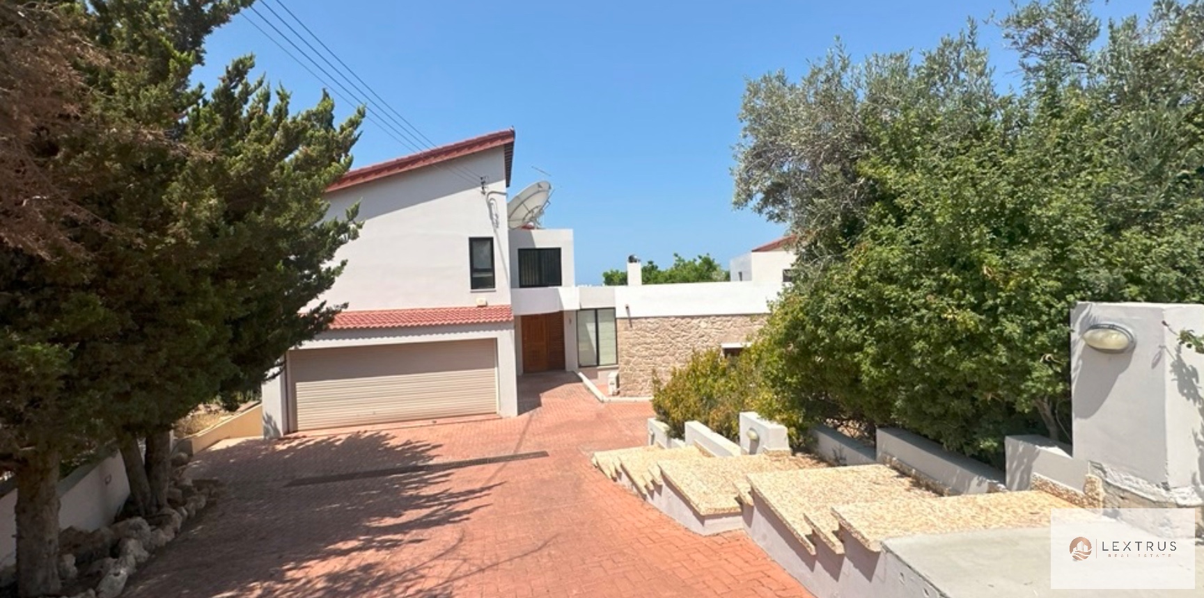 Five-Bedroom House in Geroskipou, Paphos