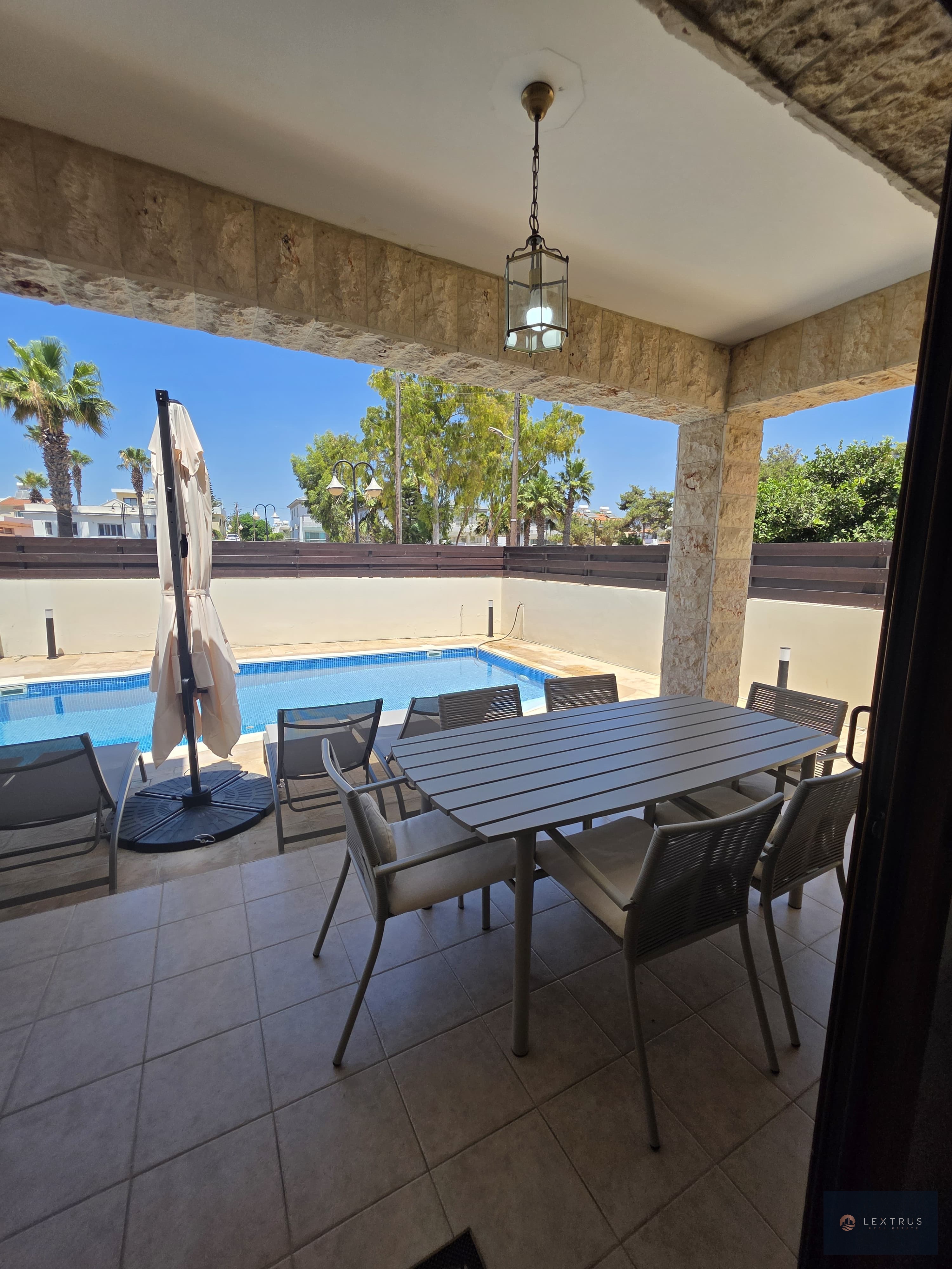 4-bedroom house with pool in Pyla, Larnaca — for rent in Pyla, Larnaca, Cyprus